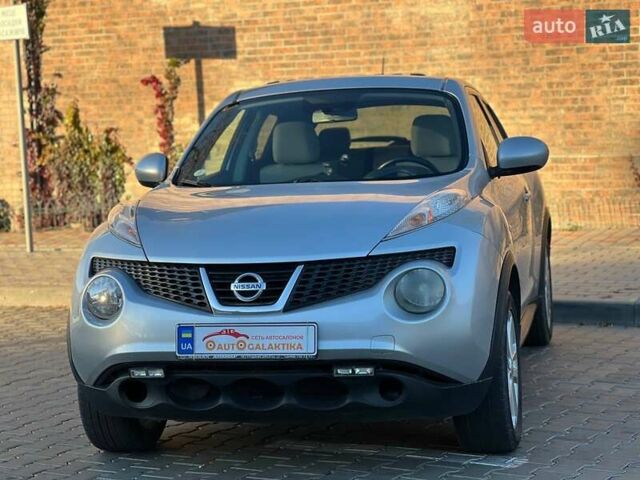 Серый Ниссан Жук, объемом двигателя 1.62 л и пробегом 145 тыс. км за 9999 $, фото 3 на Automoto.ua