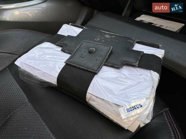 Сірий Ніссан Жук, об'ємом двигуна 1.6 л та пробігом 72 тис. км за 10400 $, фото 26 на Automoto.ua