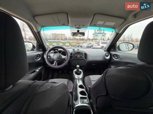 Серый Ниссан Жук, объемом двигателя 1.6 л и пробегом 176 тыс. км за 9800 $, фото 38 на Automoto.ua