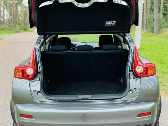 Серый Ниссан Жук, объемом двигателя 1.5 л и пробегом 245 тыс. км за 8700 $, фото 9 на Automoto.ua