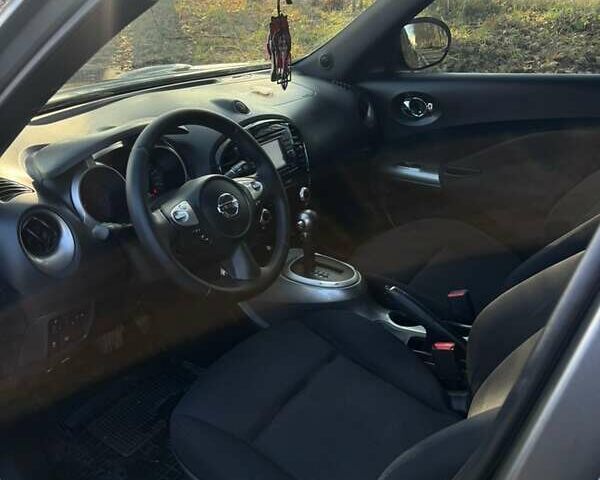Сірий Ніссан Жук, об'ємом двигуна 1.6 л та пробігом 82 тис. км за 10700 $, фото 8 на Automoto.ua