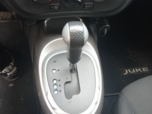 Серый Ниссан Жук, объемом двигателя 1.6 л и пробегом 110 тыс. км за 10500 $, фото 17 на Automoto.ua