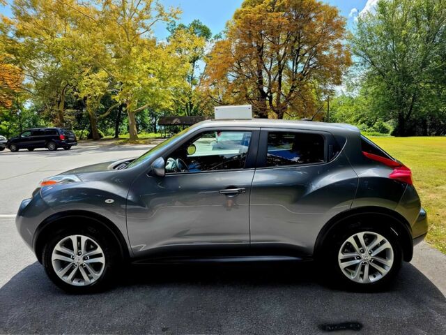 Серый Ниссан Жук, объемом двигателя 1.6 л и пробегом 82 тыс. км за 4400 $, фото 2 на Automoto.ua