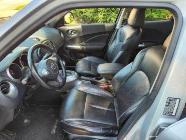 Серый Ниссан Жук, объемом двигателя 1.6 л и пробегом 84 тыс. км за 7500 $, фото 8 на Automoto.ua