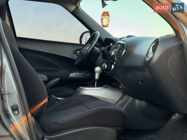 Серый Ниссан Жук, объемом двигателя 1.6 л и пробегом 256 тыс. км за 8900 $, фото 22 на Automoto.ua