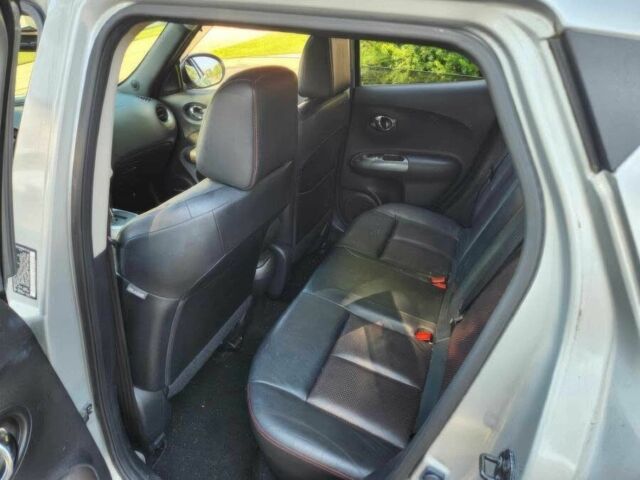 Серый Ниссан Жук, объемом двигателя 1.6 л и пробегом 84 тыс. км за 7500 $, фото 9 на Automoto.ua