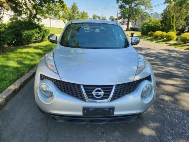 Серый Ниссан Жук, объемом двигателя 1.6 л и пробегом 84 тыс. км за 7500 $, фото 1 на Automoto.ua