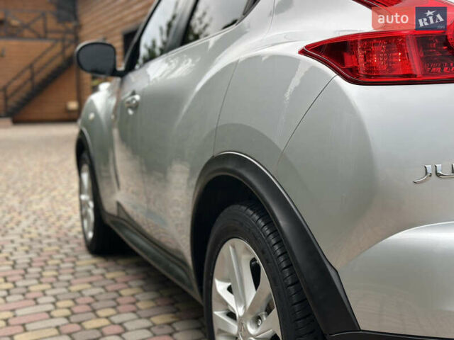 Сірий Ніссан Жук, об'ємом двигуна 1.6 л та пробігом 153 тис. км за 9999 $, фото 2 на Automoto.ua