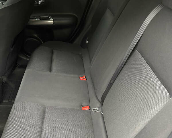 Серый Ниссан Жук, объемом двигателя 1.6 л и пробегом 147 тыс. км за 9700 $, фото 23 на Automoto.ua