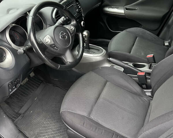 Серый Ниссан Жук, объемом двигателя 1.6 л и пробегом 147 тыс. км за 9700 $, фото 6 на Automoto.ua