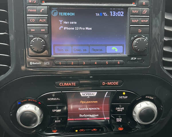 Серый Ниссан Жук, объемом двигателя 1.6 л и пробегом 147 тыс. км за 9700 $, фото 8 на Automoto.ua