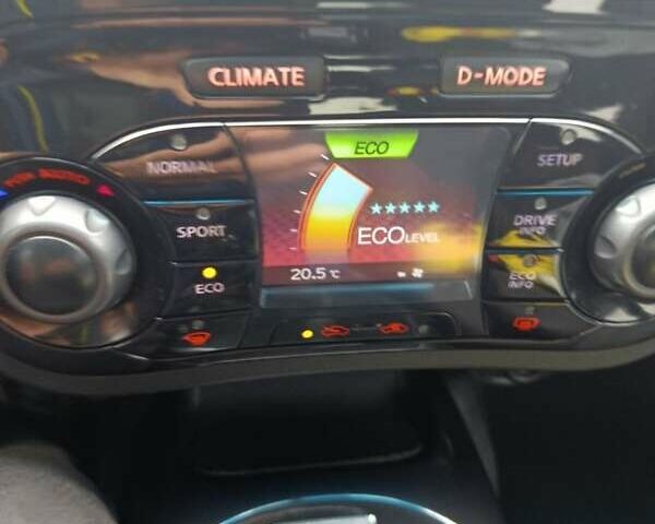 Сірий Ніссан Жук, об'ємом двигуна 1.62 л та пробігом 155 тис. км за 13500 $, фото 44 на Automoto.ua