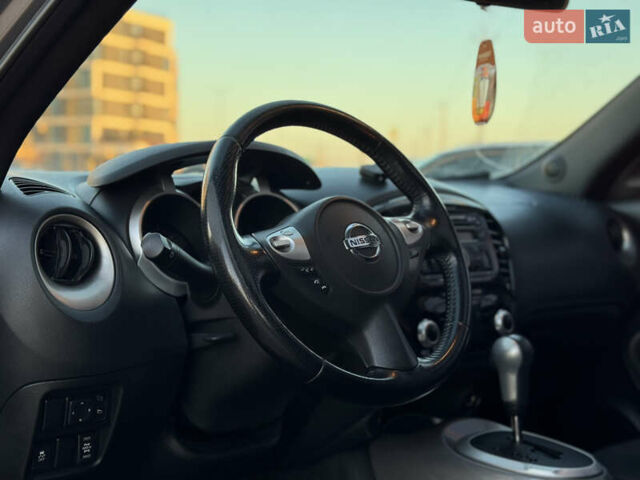 Серый Ниссан Жук, объемом двигателя 1.6 л и пробегом 256 тыс. км за 8900 $, фото 15 на Automoto.ua