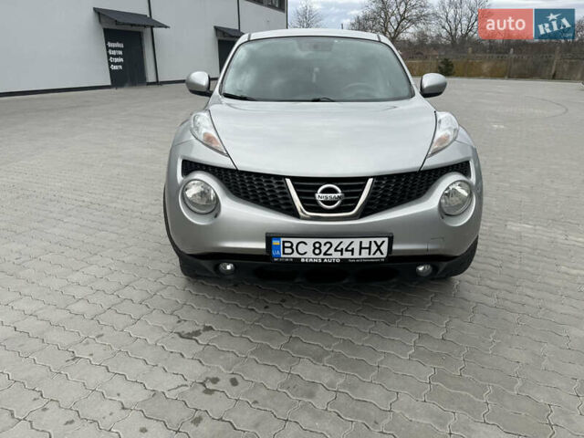 Серый Ниссан Жук, объемом двигателя 1.6 л и пробегом 137 тыс. км за 9700 $, фото 1 на Automoto.ua