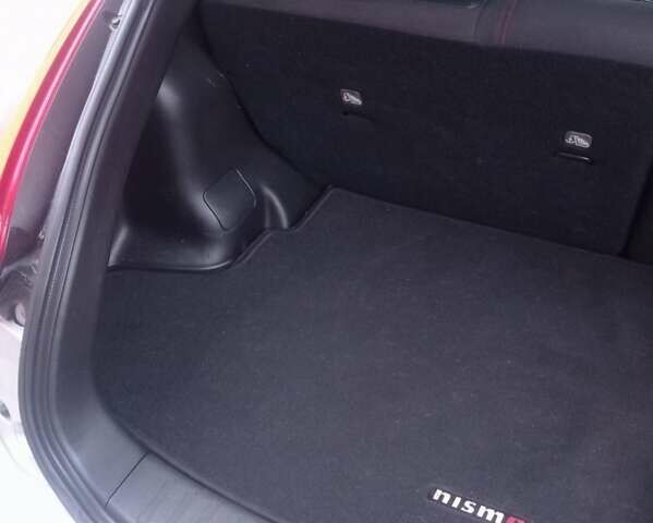 Сірий Ніссан Жук, об'ємом двигуна 1.62 л та пробігом 155 тис. км за 13500 $, фото 41 на Automoto.ua