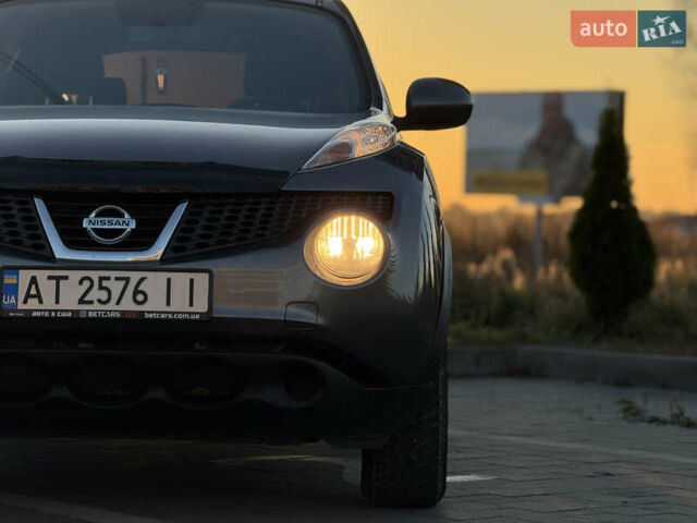 Серый Ниссан Жук, объемом двигателя 1.6 л и пробегом 256 тыс. км за 8900 $, фото 10 на Automoto.ua
