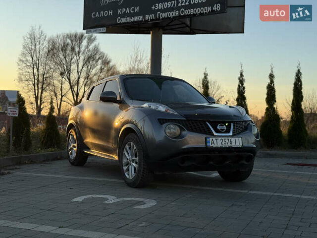 Серый Ниссан Жук, объемом двигателя 1.6 л и пробегом 256 тыс. км за 8900 $, фото 1 на Automoto.ua