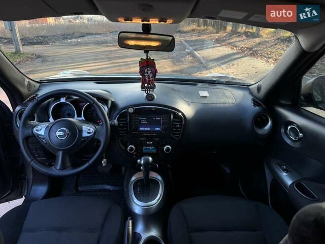 Сірий Ніссан Жук, об'ємом двигуна 1.6 л та пробігом 82 тис. км за 10700 $, фото 4 на Automoto.ua