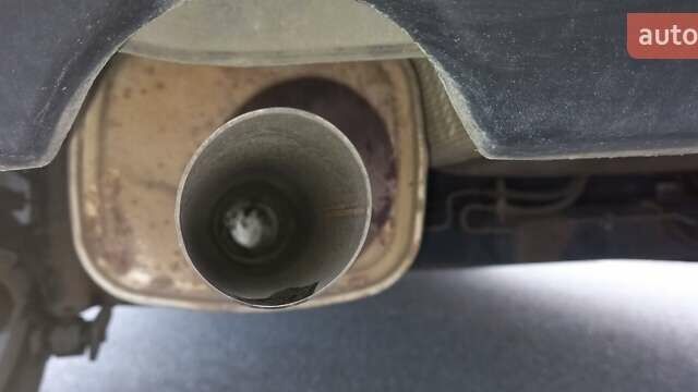 Серый Ниссан Жук, объемом двигателя 1.6 л и пробегом 146 тыс. км за 10200 $, фото 8 на Automoto.ua