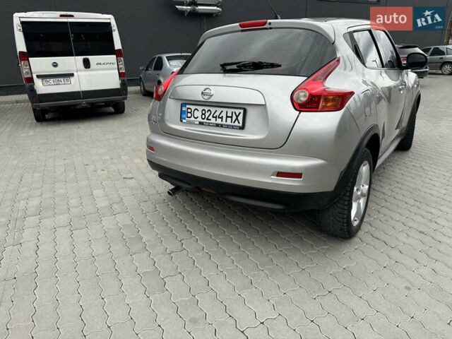 Серый Ниссан Жук, объемом двигателя 1.6 л и пробегом 137 тыс. км за 9700 $, фото 5 на Automoto.ua
