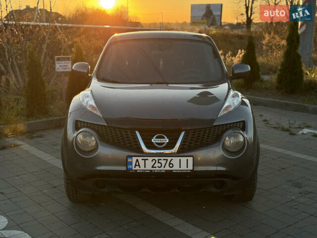 Серый Ниссан Жук, объемом двигателя 1.6 л и пробегом 256 тыс. км за 8900 $, фото 9 на Automoto.ua