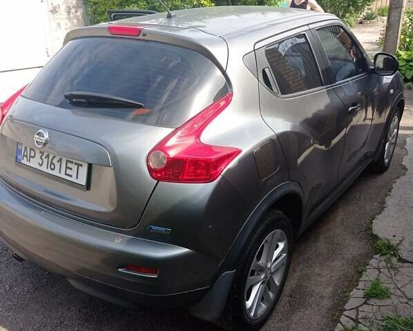 Серый Ниссан Жук, объемом двигателя 1.6 л и пробегом 115 тыс. км за 10500 $, фото 7 на Automoto.ua