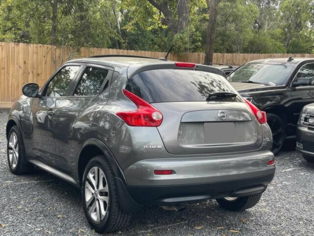 Серый Ниссан Жук, объемом двигателя 1.6 л и пробегом 83 тыс. км за 6200 $, фото 5 на Automoto.ua