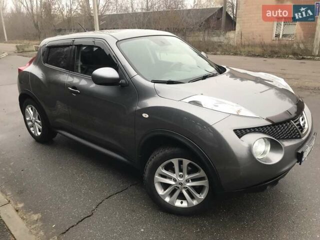 Серый Ниссан Жук, объемом двигателя 1.6 л и пробегом 93 тыс. км за 11300 $, фото 1 на Automoto.ua