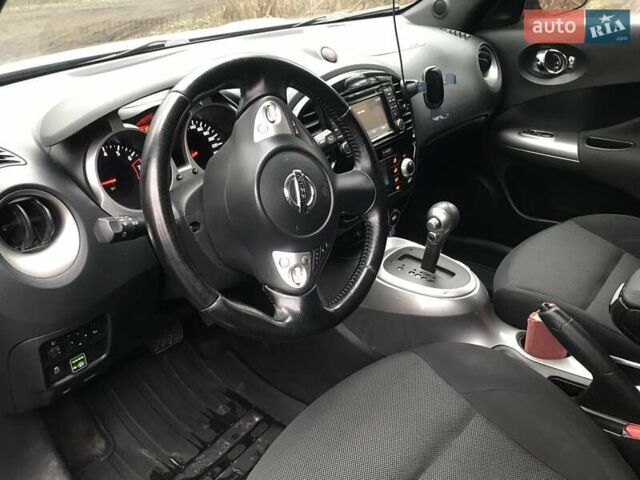 Серый Ниссан Жук, объемом двигателя 1.6 л и пробегом 93 тыс. км за 11300 $, фото 14 на Automoto.ua