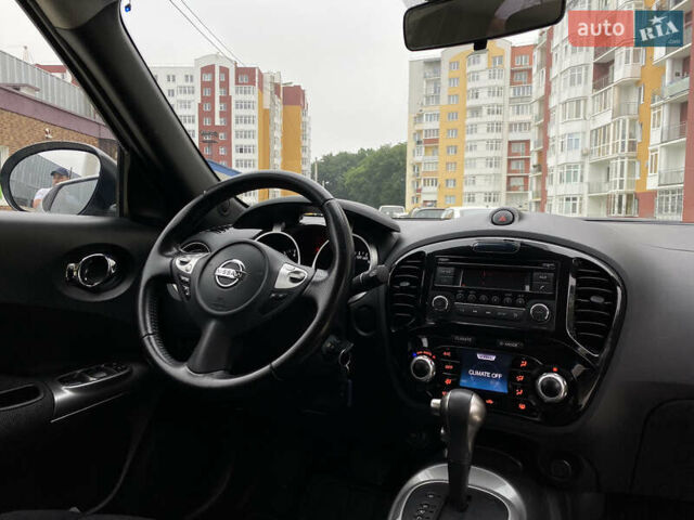 Серый Ниссан Жук, объемом двигателя 1.6 л и пробегом 160 тыс. км за 11200 $, фото 3 на Automoto.ua