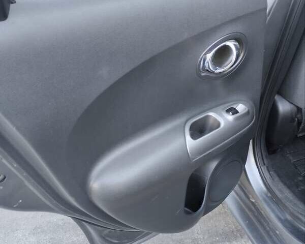 Сірий Ніссан Жук, об'ємом двигуна 1.6 л та пробігом 109 тис. км за 11950 $, фото 18 на Automoto.ua