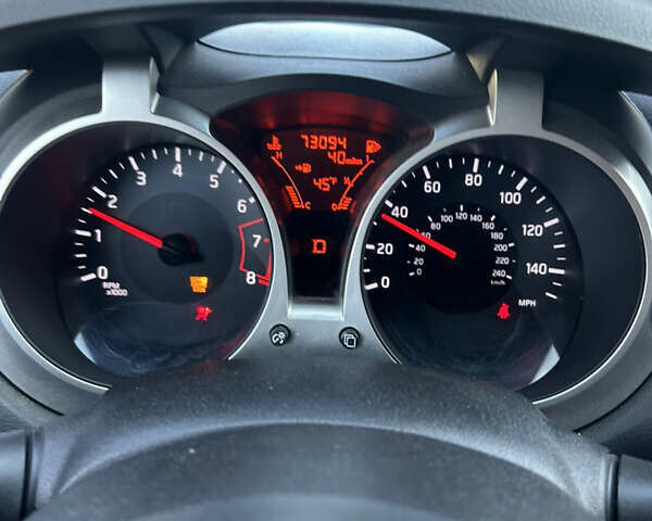 Серый Ниссан Жук, объемом двигателя 1.62 л и пробегом 117 тыс. км за 10800 $, фото 4 на Automoto.ua