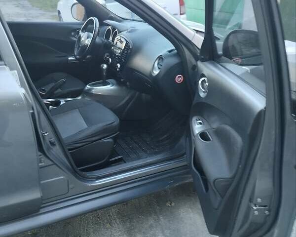 Сірий Ніссан Жук, об'ємом двигуна 1.6 л та пробігом 109 тис. км за 11950 $, фото 20 на Automoto.ua