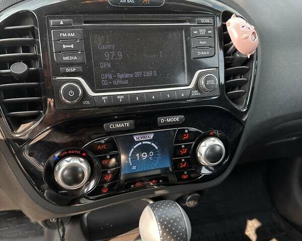 Сірий Ніссан Жук, об'ємом двигуна 1.62 л та пробігом 59 тис. км за 13299 $, фото 10 на Automoto.ua