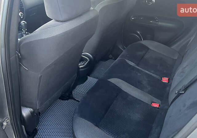 Серый Ниссан Жук, объемом двигателя 1.5 л и пробегом 213 тыс. км за 12300 $, фото 16 на Automoto.ua