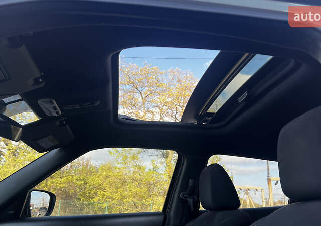 Серый Ниссан Жук, объемом двигателя 1.5 л и пробегом 213 тыс. км за 12300 $, фото 18 на Automoto.ua