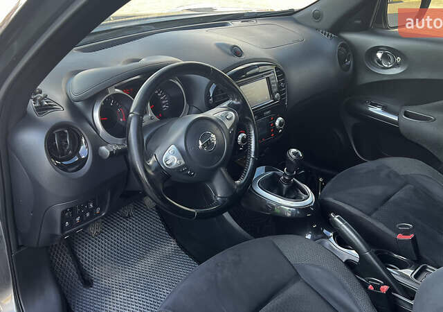 Серый Ниссан Жук, объемом двигателя 1.5 л и пробегом 213 тыс. км за 12300 $, фото 14 на Automoto.ua