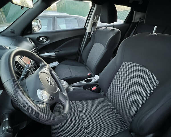 Серый Ниссан Жук, объемом двигателя 1.62 л и пробегом 145 тыс. км за 10500 $, фото 6 на Automoto.ua