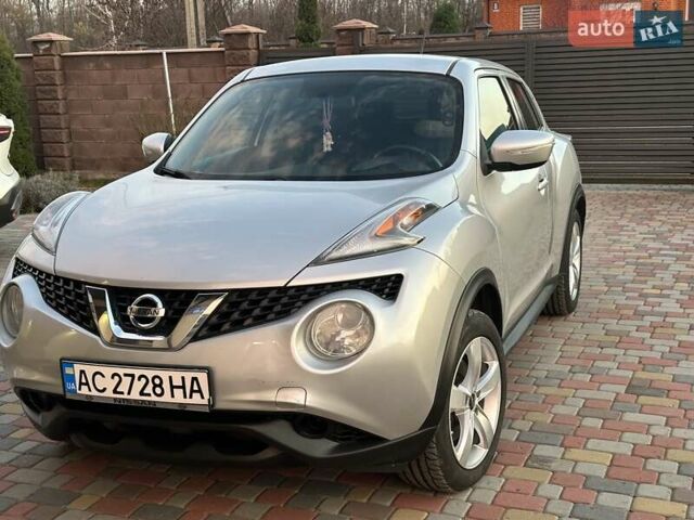 Сірий Ніссан Жук, об'ємом двигуна 1.62 л та пробігом 59 тис. км за 13299 $, фото 1 на Automoto.ua