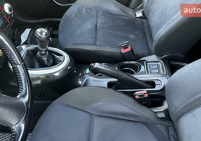 Серый Ниссан Жук, объемом двигателя 1.5 л и пробегом 213 тыс. км за 12300 $, фото 20 на Automoto.ua