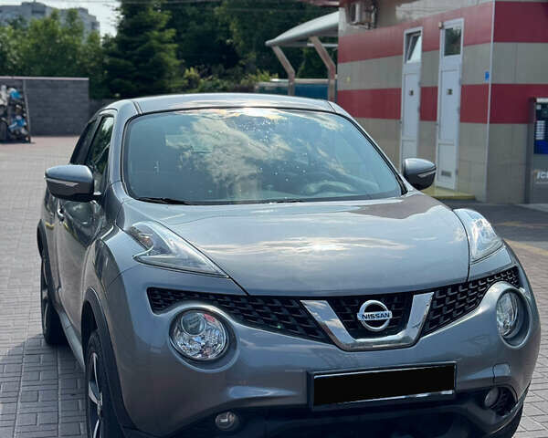 Сірий Ніссан Жук, об'ємом двигуна 1.6 л та пробігом 112 тис. км за 13200 $, фото 1 на Automoto.ua