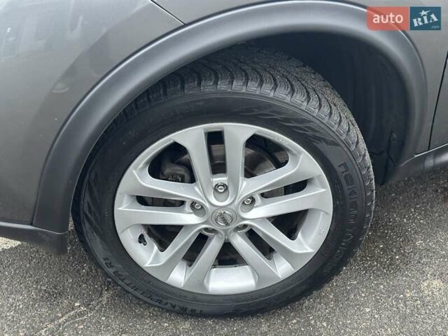 Серый Ниссан Жук, объемом двигателя 1.6 л и пробегом 51 тыс. км за 13490 $, фото 14 на Automoto.ua