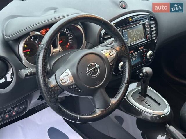 Серый Ниссан Жук, объемом двигателя 1.6 л и пробегом 51 тыс. км за 13490 $, фото 23 на Automoto.ua