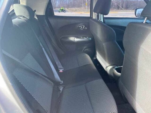 Серый Ниссан Жук, объемом двигателя 1.6 л и пробегом 42 тыс. км за 2600 $, фото 12 на Automoto.ua