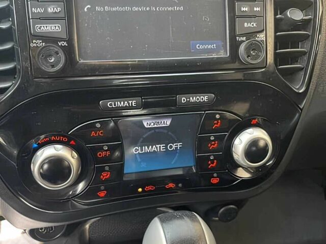 Серый Ниссан Жук, объемом двигателя 1.6 л и пробегом 50 тыс. км за 8000 $, фото 8 на Automoto.ua