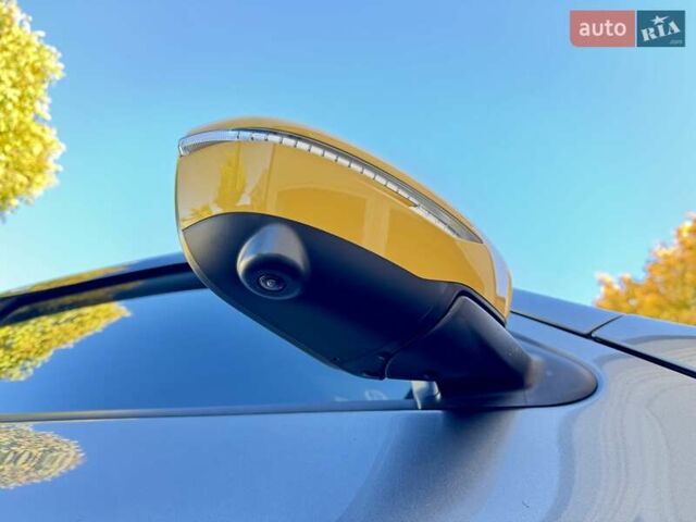 Серый Ниссан Жук, объемом двигателя 1.6 л и пробегом 122 тыс. км за 14300 $, фото 6 на Automoto.ua