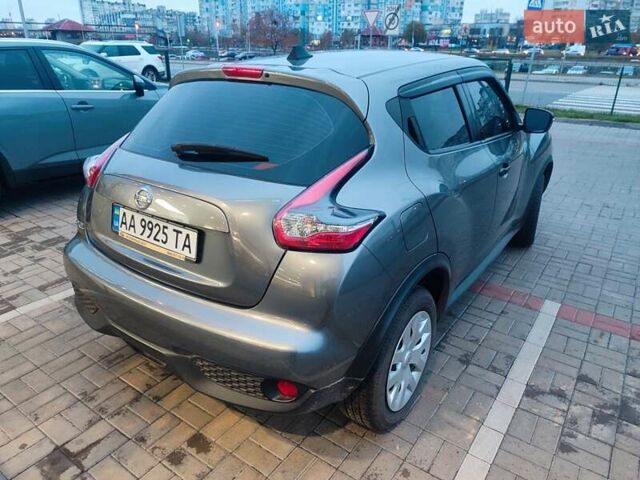 Серый Ниссан Жук, объемом двигателя 1.6 л и пробегом 109 тыс. км за 13000 $, фото 1 на Automoto.ua