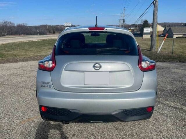 Серый Ниссан Жук, объемом двигателя 1.6 л и пробегом 42 тыс. км за 2600 $, фото 2 на Automoto.ua