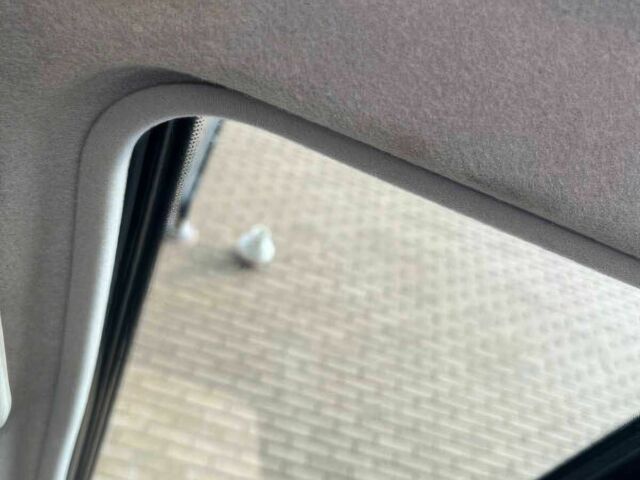 Серый Ниссан Жук, объемом двигателя 1.6 л и пробегом 52 тыс. км за 5000 $, фото 9 на Automoto.ua