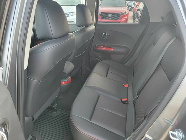 Серый Ниссан Жук, объемом двигателя 1.6 л и пробегом 69 тыс. км за 9240 $, фото 13 на Automoto.ua